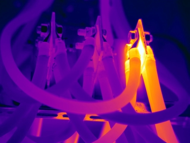 Thermal image showing a loose bolted connection to an LV switchgear busbar assembly