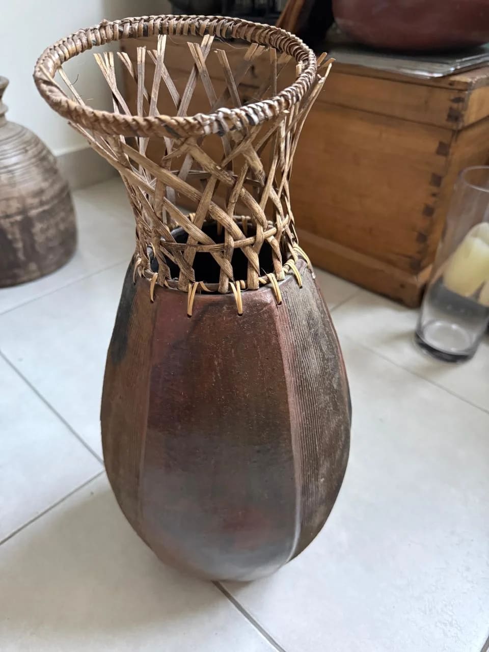 Jarrón de Cerámica con tejido