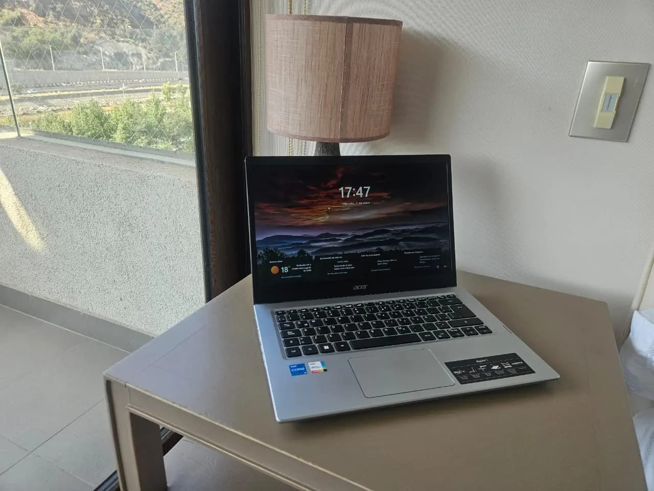 Computador Acer 14" i5 8GB RAM - Imagen 4
