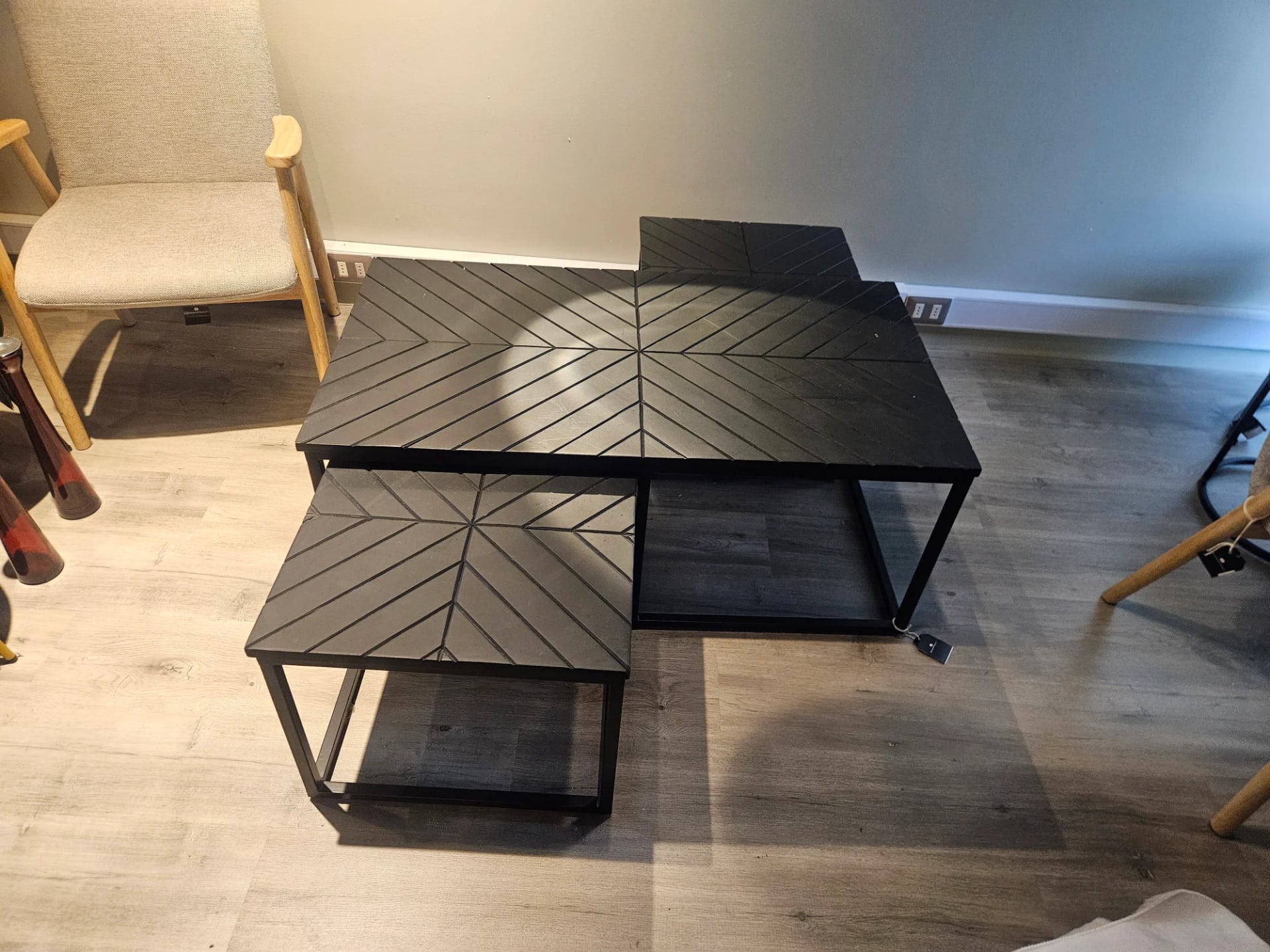 Set de 3 Mesas Negras (Nido) – Diseño Geométrico, Estilo Industrial (Nuevas) - Imagen 2