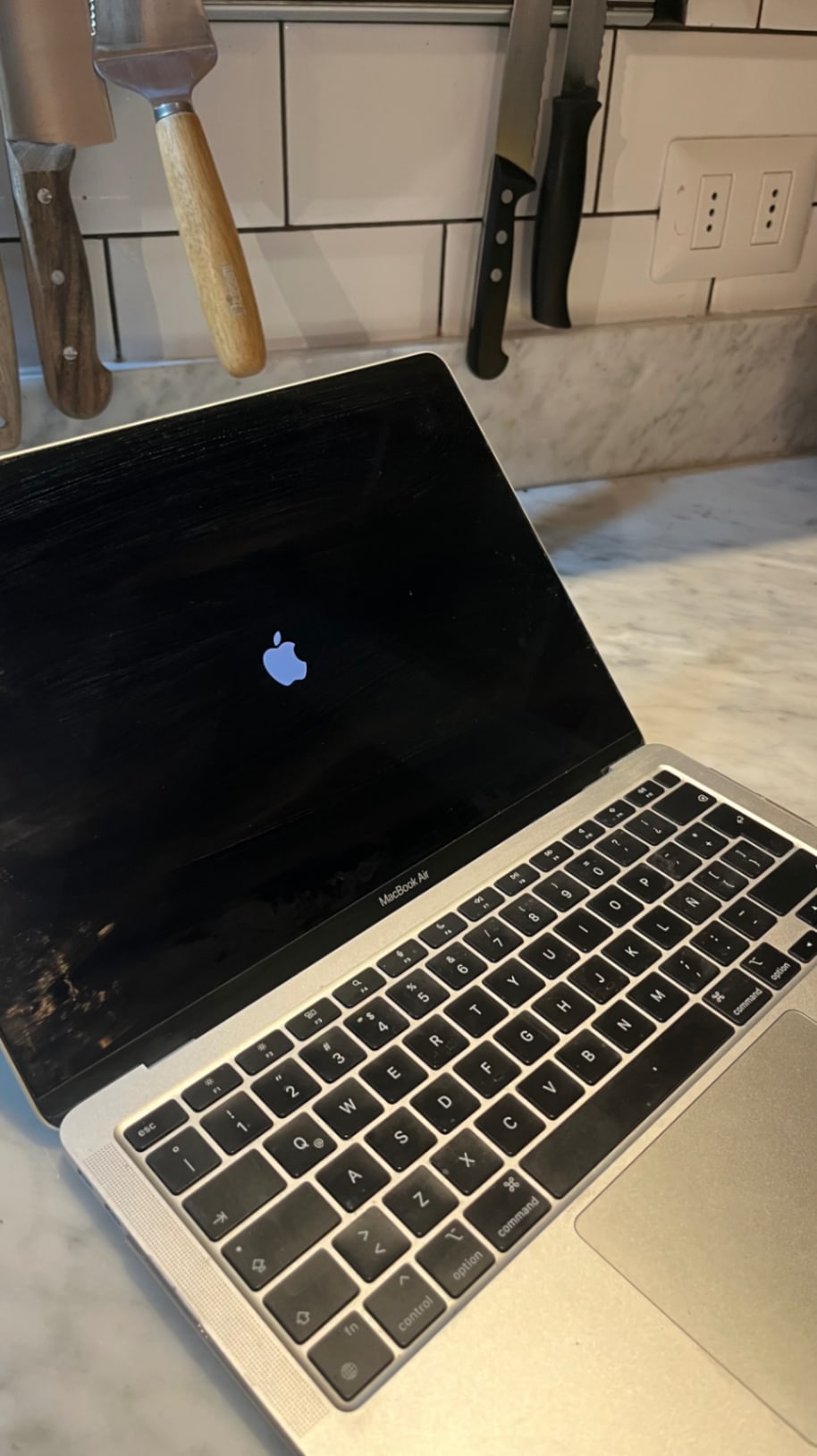 MacBook Air M1 2020 - Imagen 3