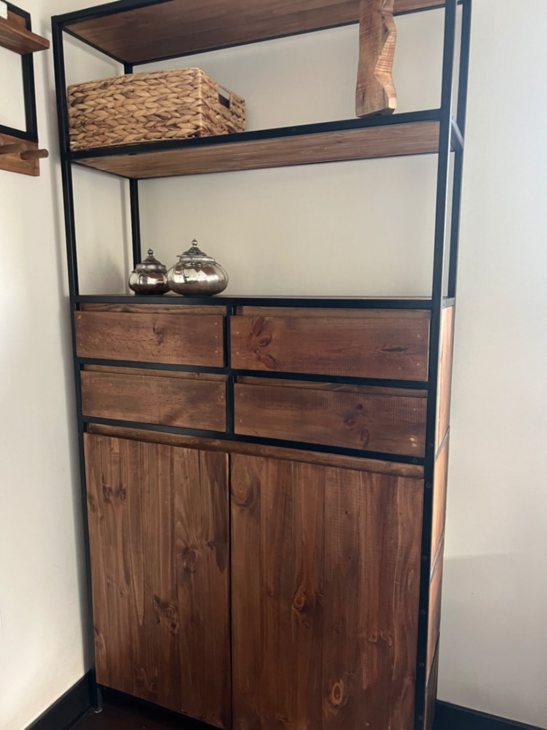 Mueble Estante de Madera Pino y Fierro - Imagen 3