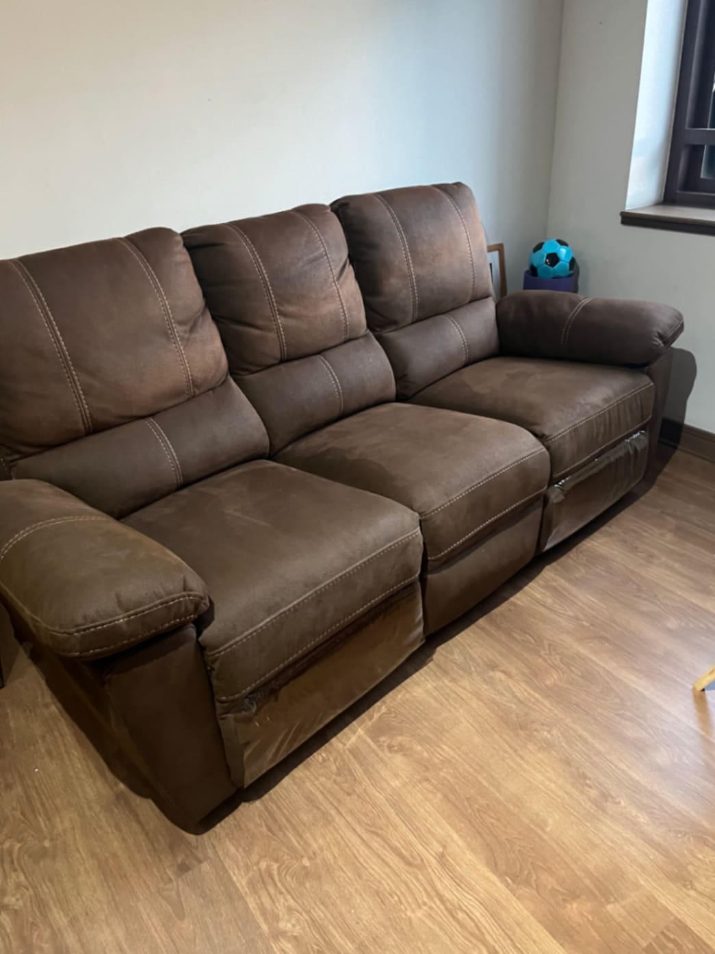 Sofá reclinable - Imagen 2
