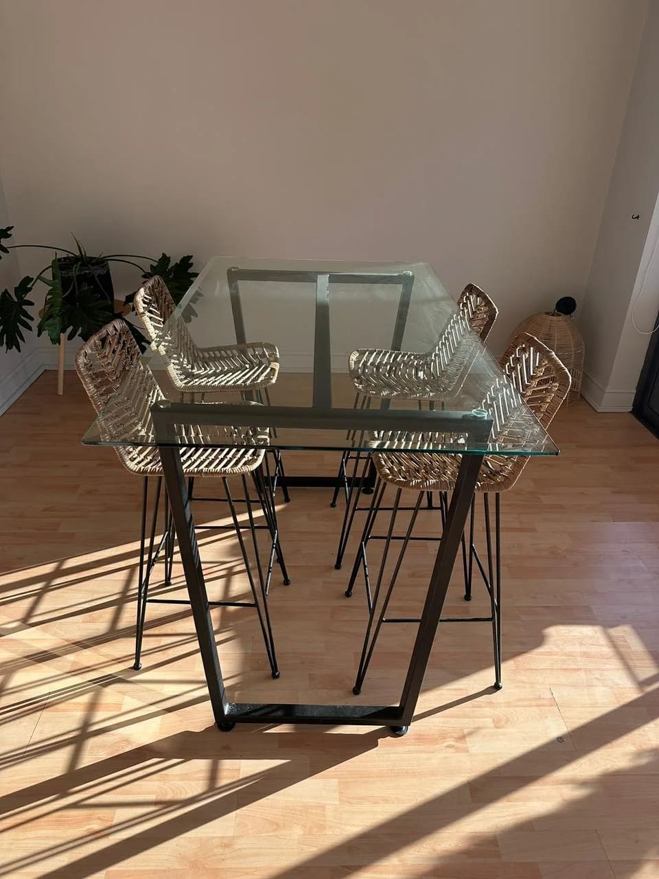 Comedor De Diario Mesa Alta Vidrio Con 4 Pisos Estilo Ratán - Imagen 6
