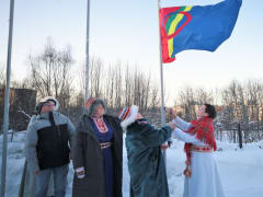 В Мурманске поднят саамский национальный флаг