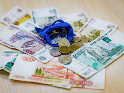 Социальные пенсии россиянам хотят повысить с 1 апреля на 3,3%