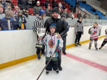 Юные хоккеисты области боролись за Кубок Оленегорского Механического Завода