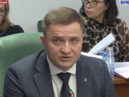 «У нас высокий износ»: Дмитрий Панычев попросил денег на ремонт больниц в Кандалакше, Североморске и Мурманске