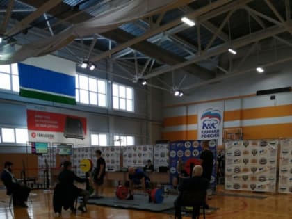 Спортсмен из Апатитов стал бронзовым призером первенства ФП России по пауэрлифтингу