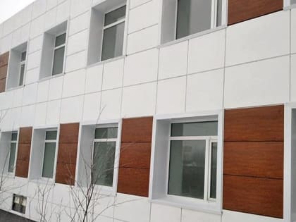 В Ревде продолжается капитальный ремонт поликлиники