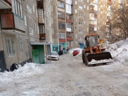 Уборка придомовых территорий за 10 февраля