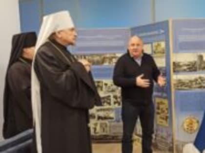 В аэропорту «Мурманск» открылась постоянная видео-экспозиция, посвященная истории Кольского Севера в царствование императора Николая II и основанию города Романов-на-Мурмане