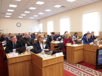 30 мая Станислав Гонтарь принял участие в заседании Мурманской областной Думы