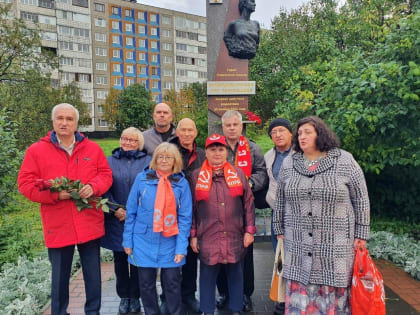 13 сентября депутат Мурманской областной Думы Александр Клементьев почтил память Зои Космодемьянской