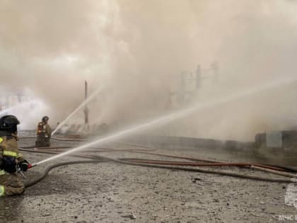 Пожар в Мурманске на Свердлова показали на [видео]