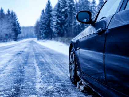 Заморозки усилятся: водителям советуют «переобуваться» в Мурманской области