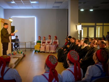 «Возсия мирови свет разума»