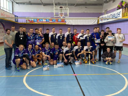 В Кандалакше прошёл турнир по волейболу "Кубок Белого моря"