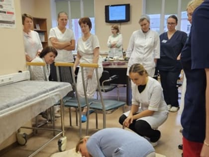Регулярные тренировки медицинских сестер