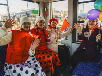 В День города парк общественного транспорта Мурманска пополнился 30 новыми троллейбусами