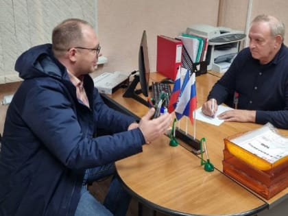 Депутат взял на контроль обращения граждан