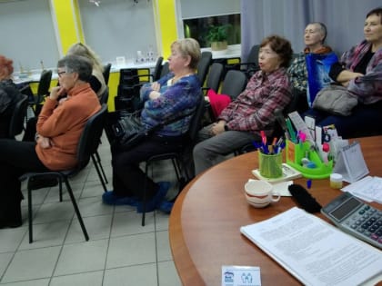 Для мурманских пенсионеров провели мастер-класс по оказанию первой медицинской помощи