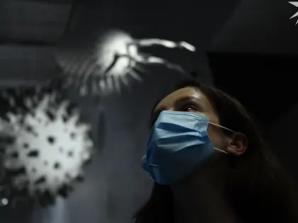 Вызывает лихорадку и чаще всего поражает детей. В Мурманской области ежегодно регистрируют случаи опасного вируса