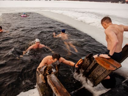 Крещенская купель в Мурманске организована в районе домика «моржей»