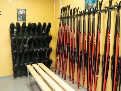 В Кировске открылся прокат лыж