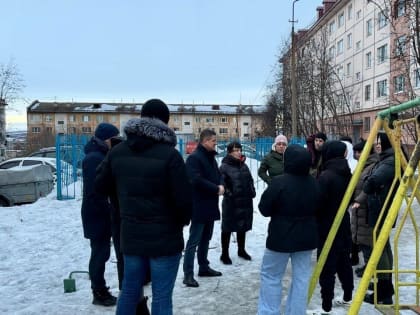 Станислав Гонтарь провел встречу с жителями Ленинского округа города Мурманска