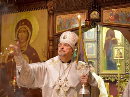 Митрополит Митрофан проведет божественную литургию в мурманском соборе