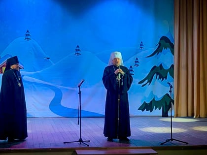 Митрополит Митрофан посетил праздничный концерт «Крещенский вечер»