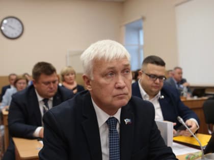 12 сентября принял участие в очередном заседании Мурманской областной Думы