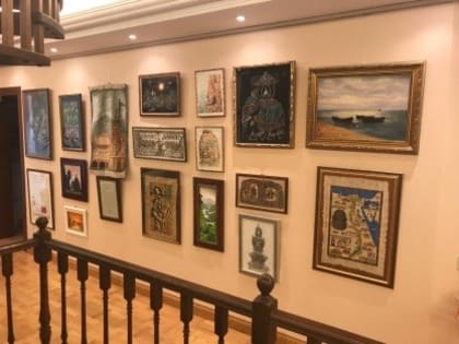 В квартире задержанного учредителя Мурманского пароходства нашли картины Айвазовского и Рериха