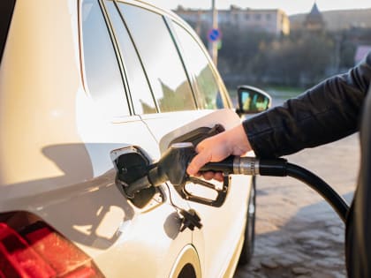 Дизельное топливо подорожало, а газомоторное стало дешевле в Мурманской области