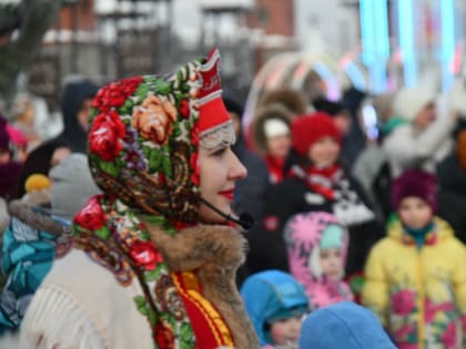Мурманчане народным гулянием отметили Рождество