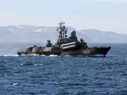 Малые корабли Кольской флотилии провели стрельбы в Баренцевом море