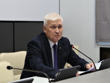 Уважаемые земляки, принял участие в работе постоянных комитетов областной Думы по транспорту, дорожному хозяйству и информатизации; законодательству, государственному строительству