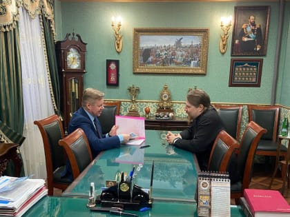 Депутат Мурманской областной Думы Юрий Шадрин посетил Духовно-просветительский центр Североморской епархии