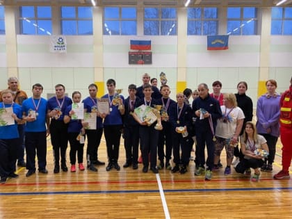 В Кировске соревновались молодые инвалиды