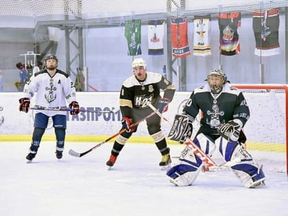 В дни новогодних праздников на Северном флоте пройдут игры отборочного этапа Ночной хоккейной лиги