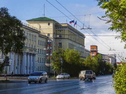 Вступил в силу закон, вносящий изменения в областной бюджет на 2019 год и на плановый период 2020 и 2021 годов