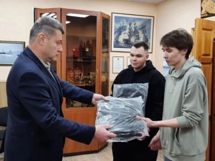 Торжественная церемония проводы новобранцев в ряды Вооружённых сил России