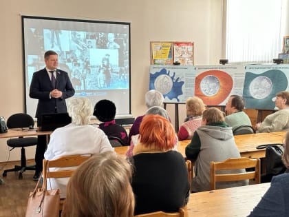 Станислав Гонтарь посетил Мурманский комплексный центр социального обслуживания населения