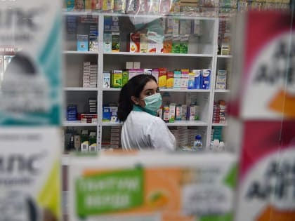 Эксперты назвали причины отсутствия некоторых препаратов в российских аптеках