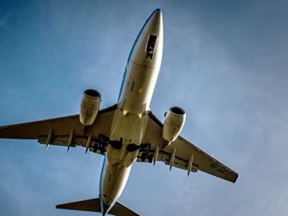 Самолет Мурманск-Москва мог подать сигнал тревоги из-за сообщения об угрозе взрыва