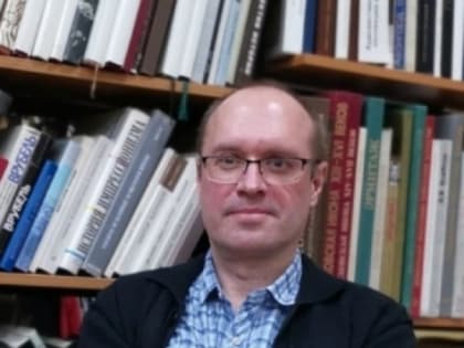 В библиотеке Мурманска состоялось ток-шоу с Владимиром Равдановичем