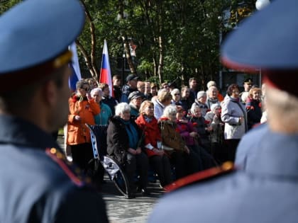 Мурманчане почтили память защитников Заполярья
