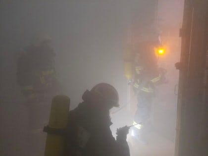 В Зашейке из-за пожара в квартире эвакуировали 4 человек