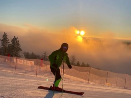 На “Салме” юниоры соревновались в слаломе-гиганте